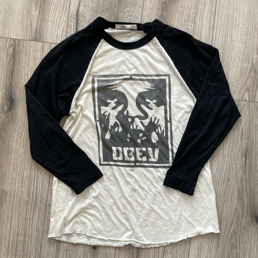 Obey 3/4 sleeve tee